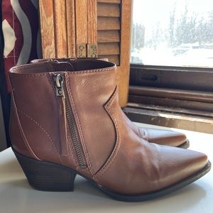 Size 8 Ankle Boots with a short heel